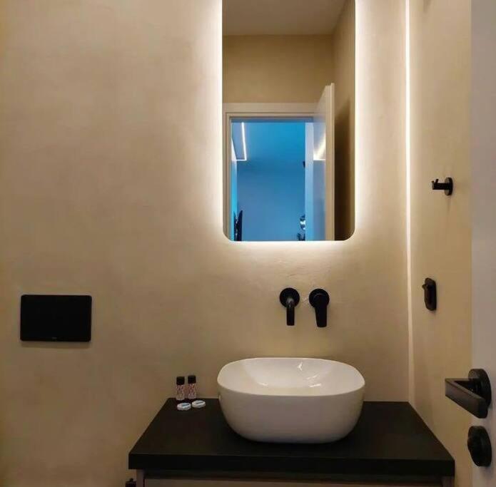 Bluemotion - 4Portcenterαpartment Apartment พีเรียส ภายนอก รูปภาพ