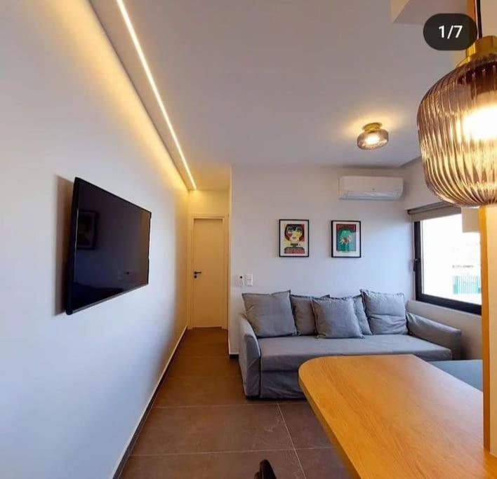Bluemotion - 4Portcenterαpartment Apartment พีเรียส ภายนอก รูปภาพ